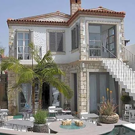Ala Alacati Szálloda 3*