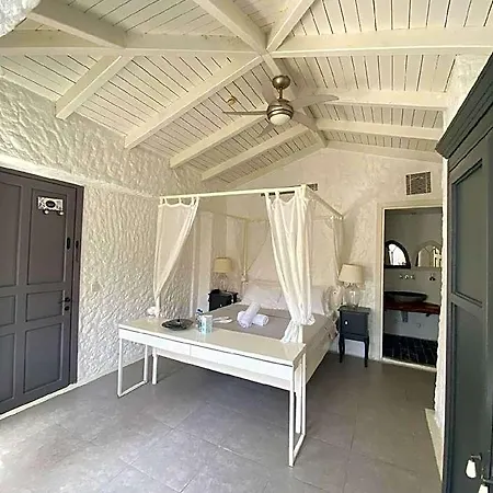 Szálloda Ala Alacati 3*
